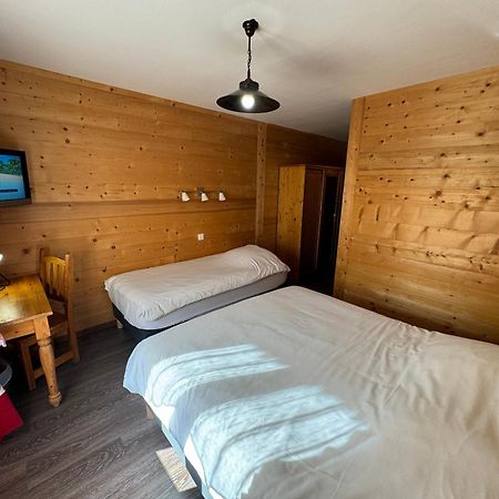 Le Schuss Hotel Châtel Eksteriør billede