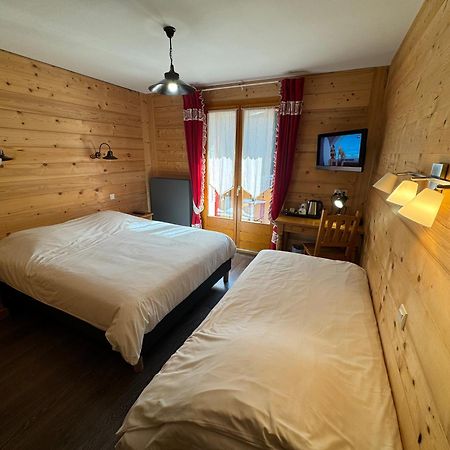 Le Schuss Hotel Châtel Eksteriør billede