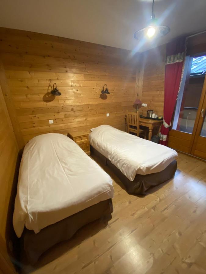 Le Schuss Hotel Châtel Eksteriør billede