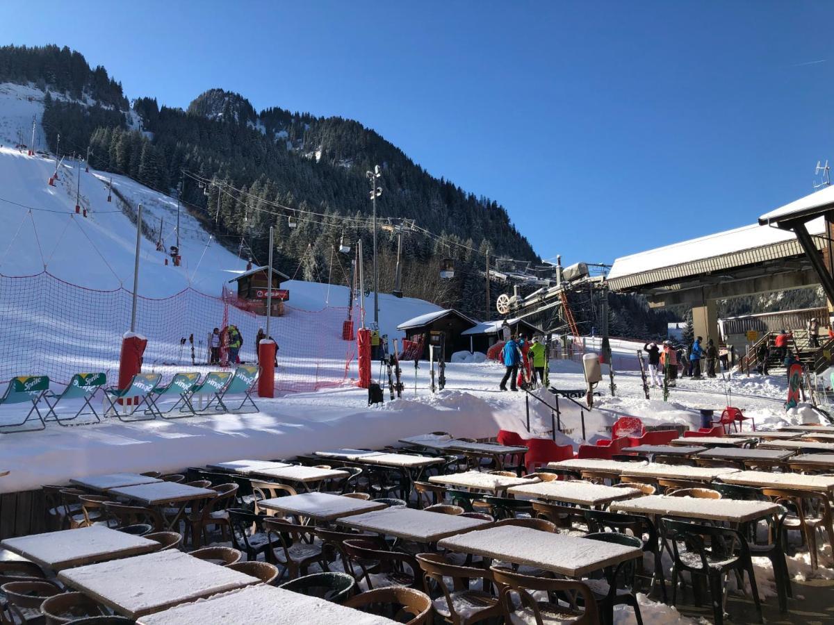 Le Schuss Hotel Châtel Eksteriør billede